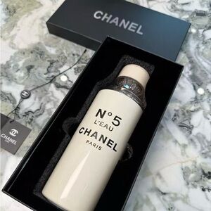 CHANEL N°5 L'EAU Cream Bottle
